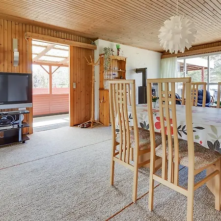 Casa vacanze Two-bedroom Holiday In *